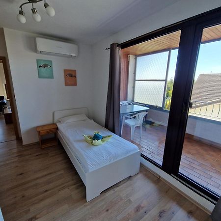 Rosenschloesschen Apartman Landkern Kültér fotó