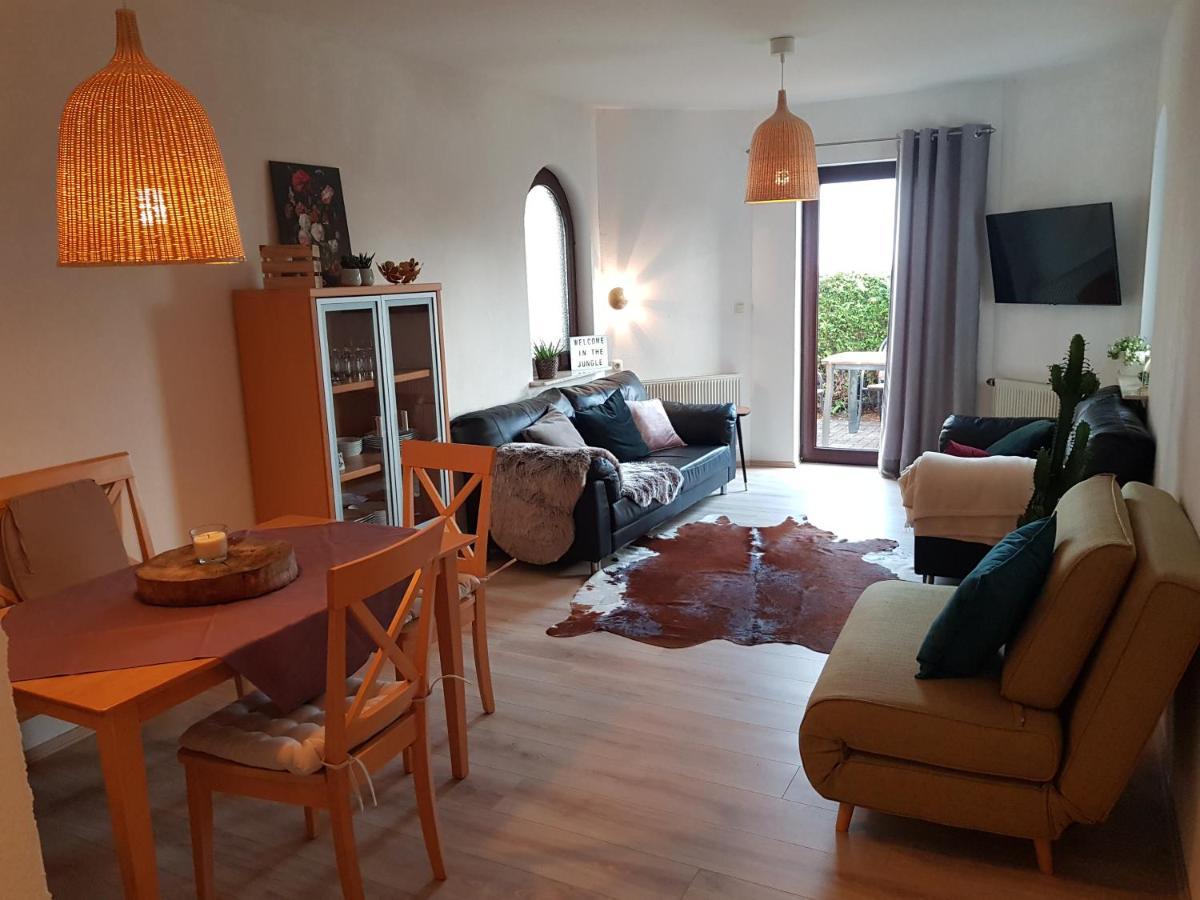 Rosenschloesschen Apartman Landkern Kültér fotó