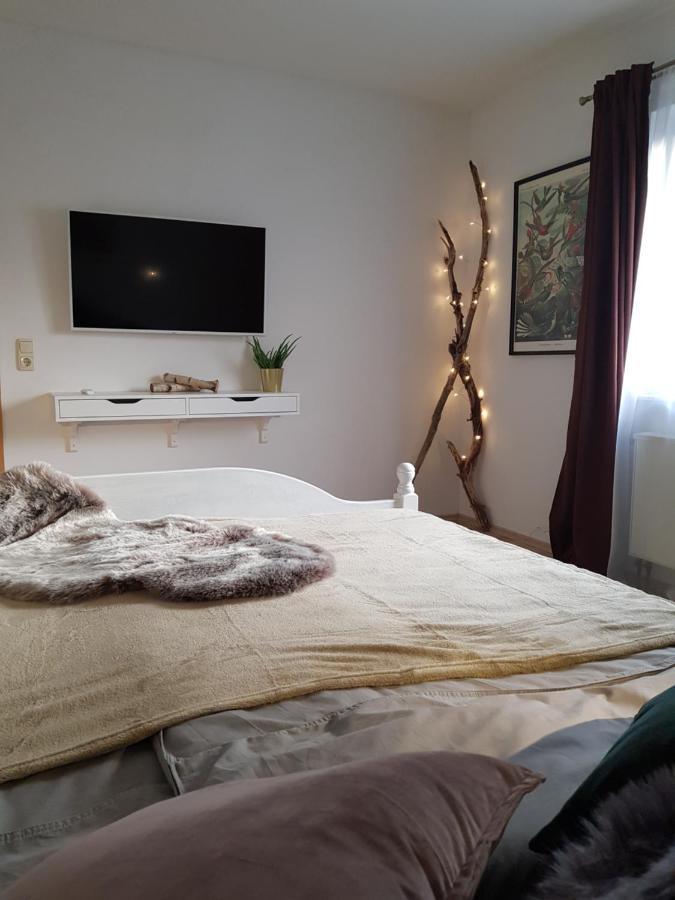 Rosenschloesschen Apartman Landkern Kültér fotó